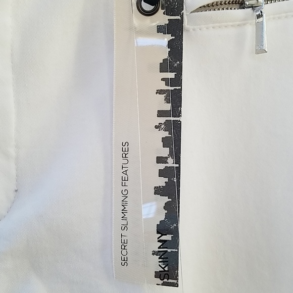 Jones New York Pants - Picture 2 of 8